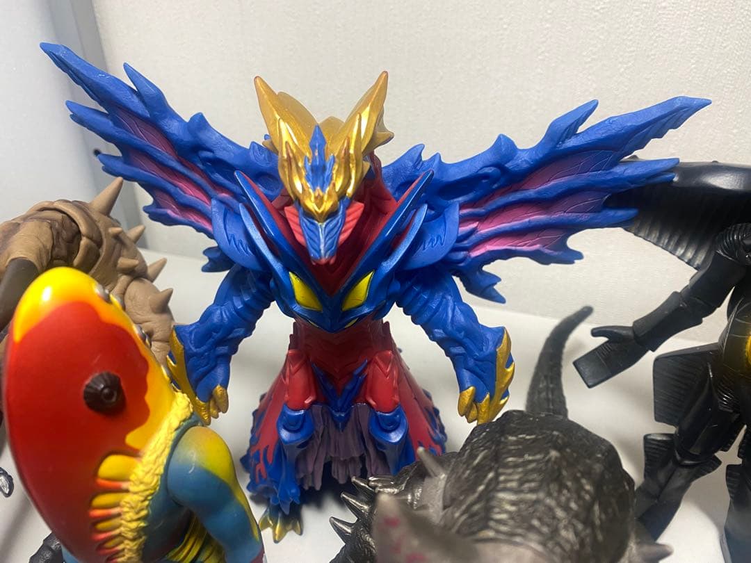 ソフビルーゴサイトグドンゴモラガルベロス　メトロン星人テレスドンピグモンゼットン