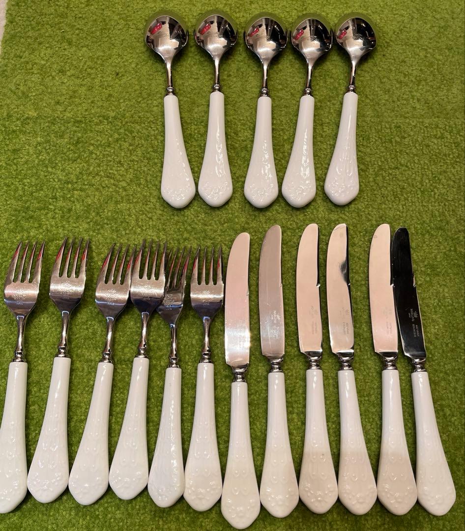 【NARUMI】エレガントなカトラリーセット シルキーホワイト　17点
