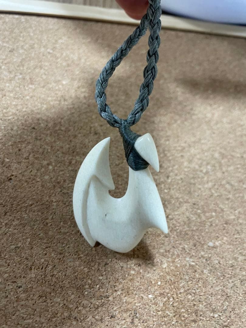 ボーンカービングネックレス(sw47)マッコウ