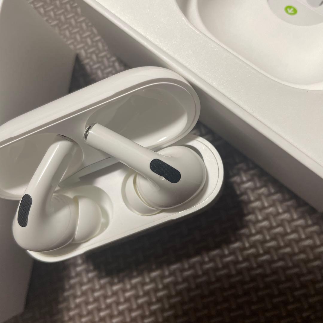 Apple AirPods Pro 本体 （第1世代） 中古 ケース付
