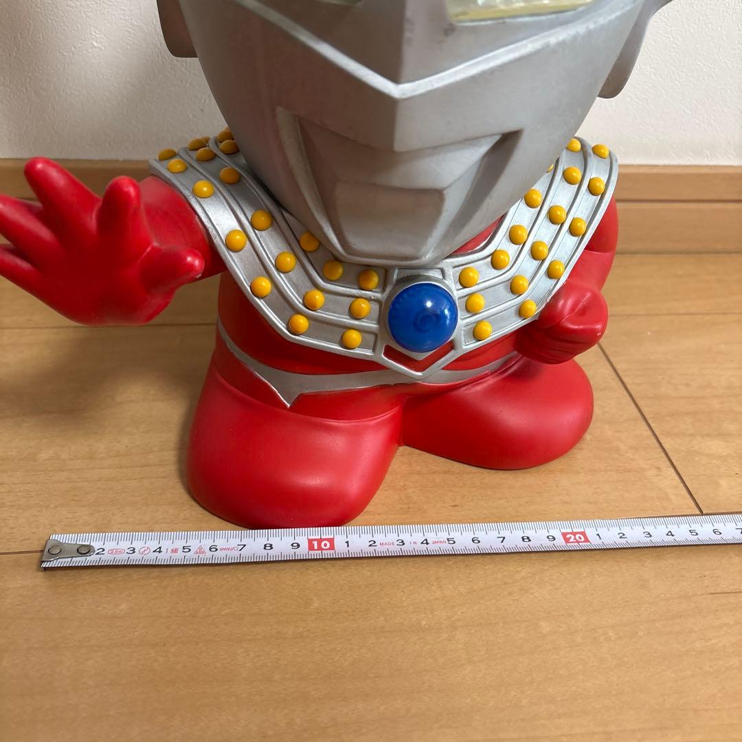 ウルトラマンタロウ フィギュア 貯金箱 約30cm