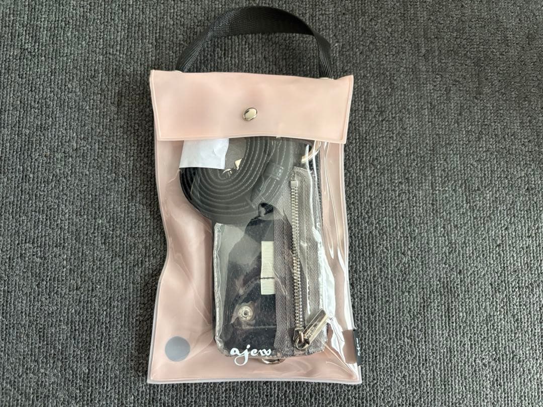 ajew エジュー iPhone16