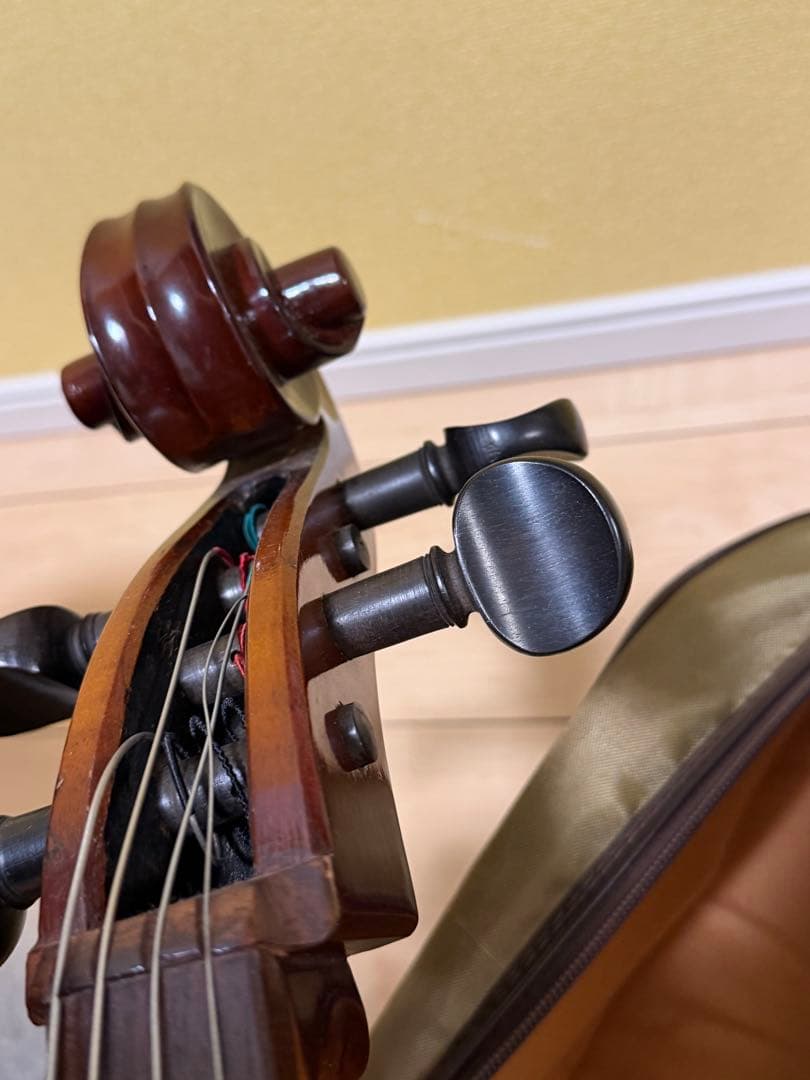 メーカー不明 チェロ 4/4 虎杢 弓 ソフトケース付き