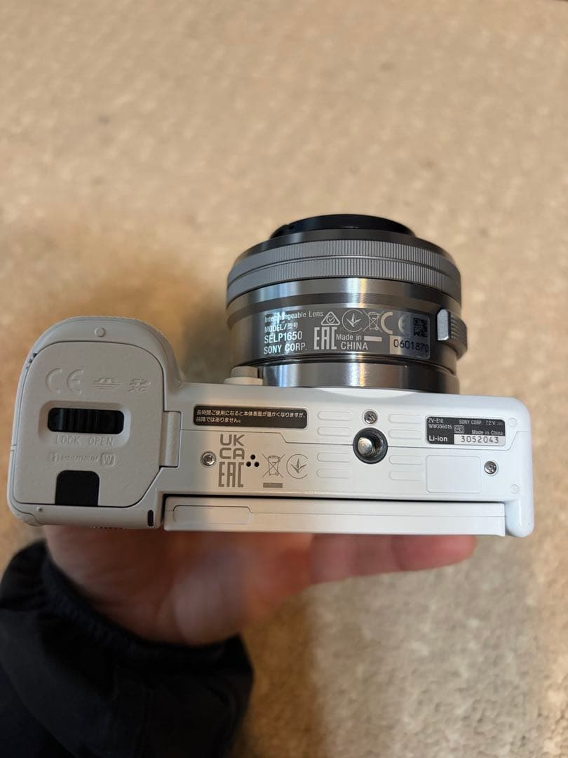 SONY Z E-10 ミラーレスカメラ レンズキット