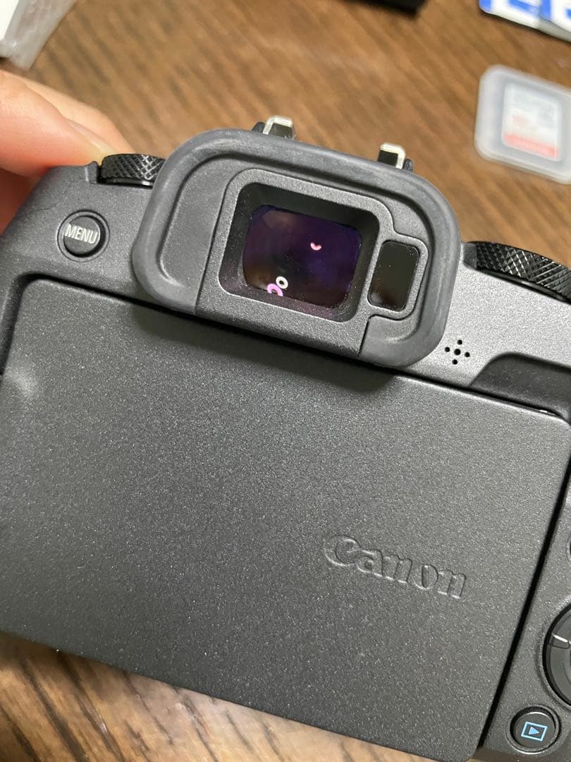 【美品】Canon EOS RP フルサイズミラーレス一眼カメラ 本体