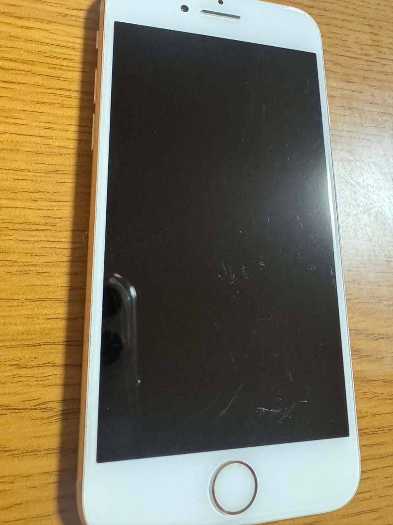 iPhone8 64G ピンクゴールド　バッテリー交換推奨
