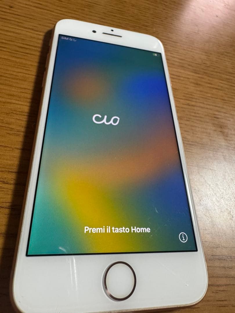 iPhone8 64G ピンクゴールド　バッテリー交換推奨