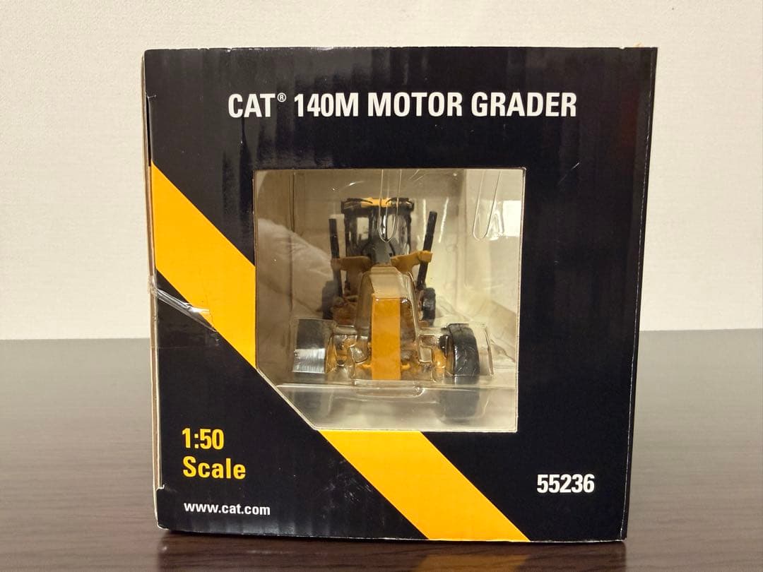 ノースコット 1/50 CAT 140M モーターグレーダー