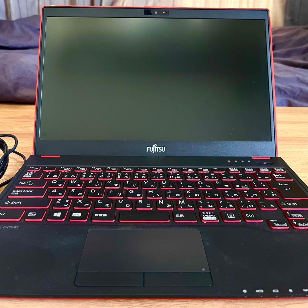 【美品】【FUJITSU】LIFEBOOK UH75/B3 ノートパソコン　PC