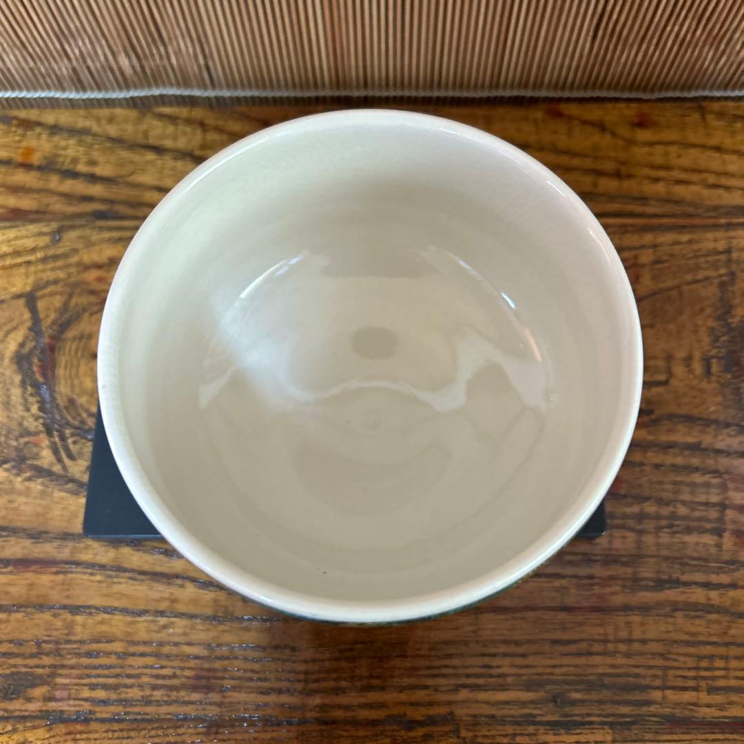 九谷焼　吉田屋風椿　抹茶碗