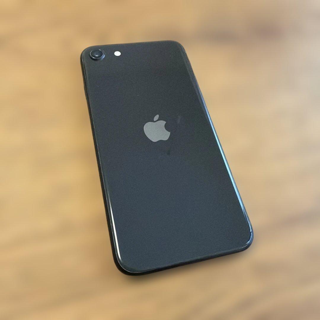 【値下げ】Apple iPhone SE 128GB ブラック