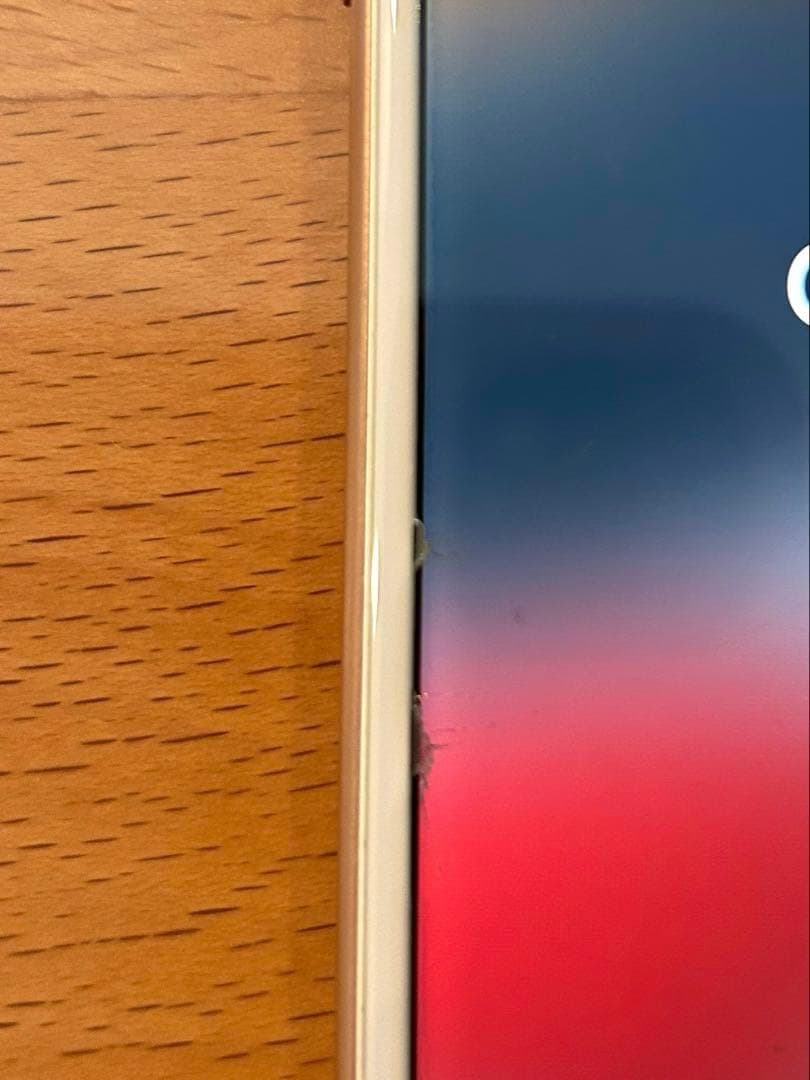 Apple iPhone 8 64GBゴールド 本体