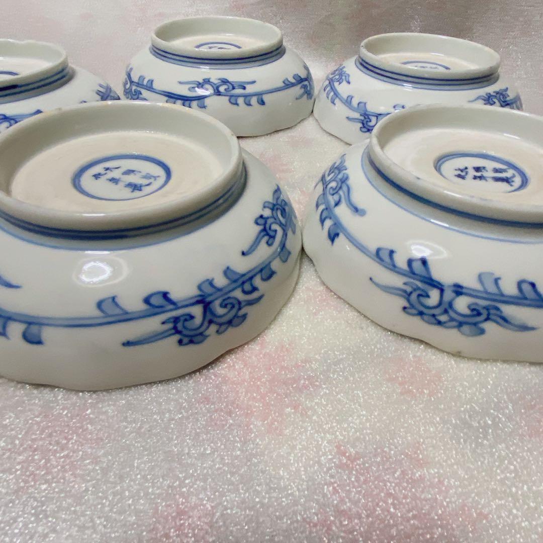 中国明中期　大明成化年製　青花　染付　賢人図　中鉢　5個　湯吞み　和食器　骨董