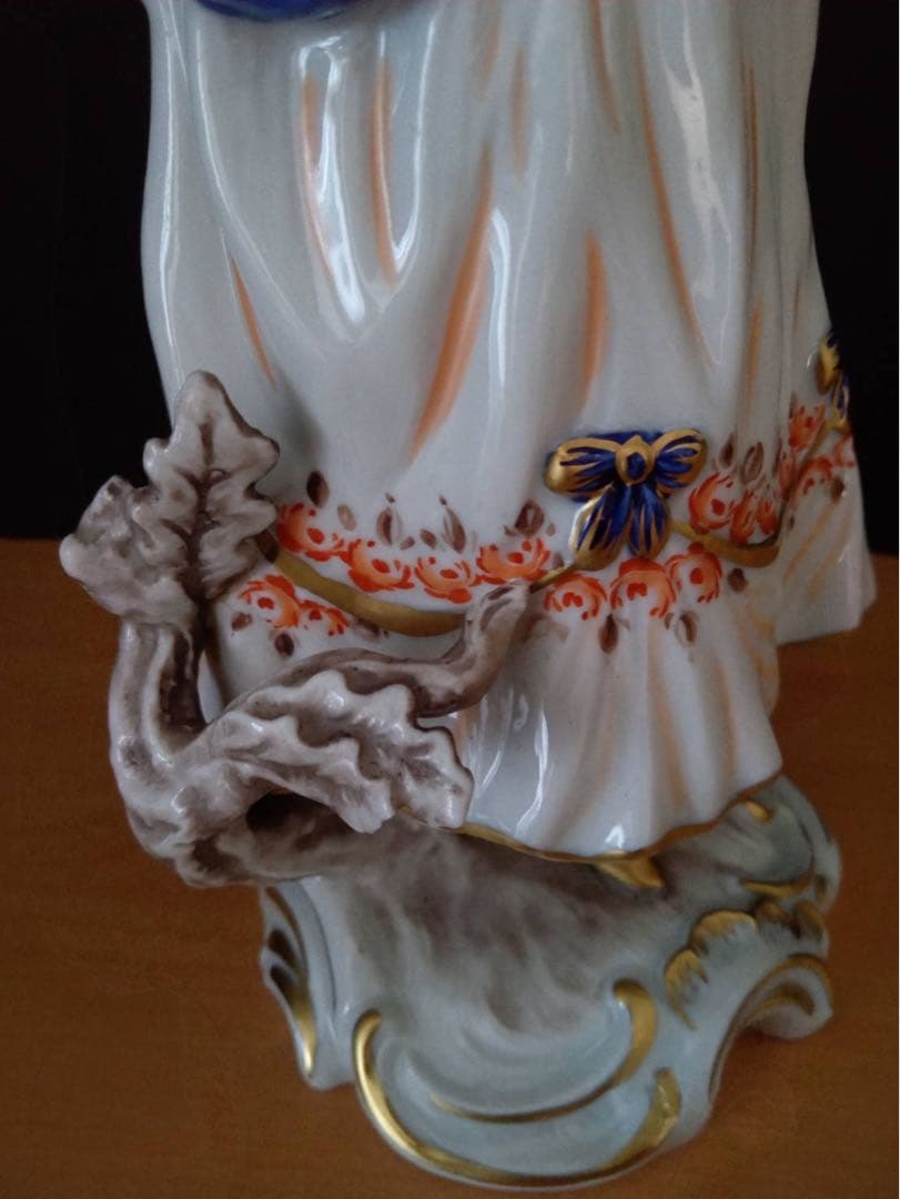 フィギュリン　陶器　人形　ドレスデン　チューリンゲン　ドイツ　西洋　ドール