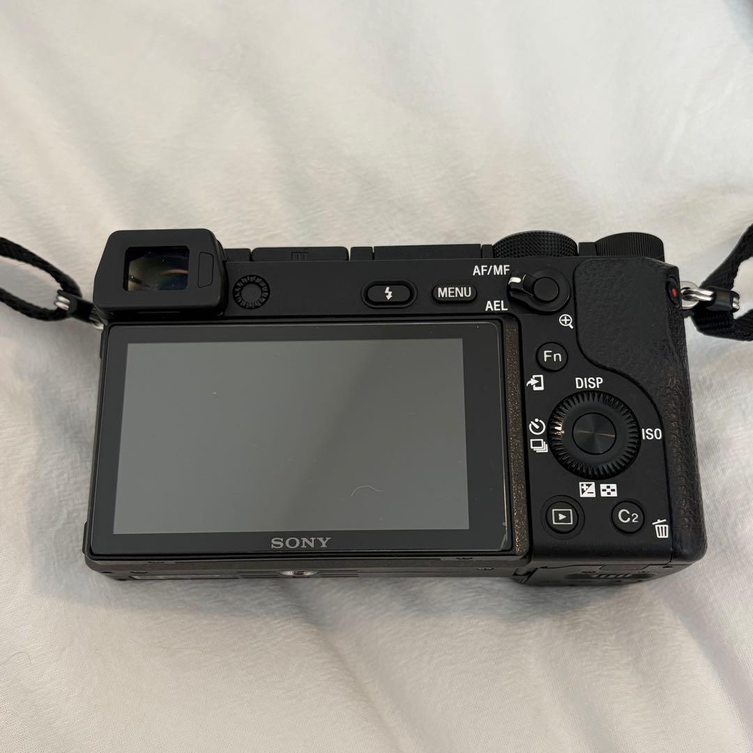 SONY ミラーレス一眼 α6300 パワーズームレンズキット ブラック 中古
