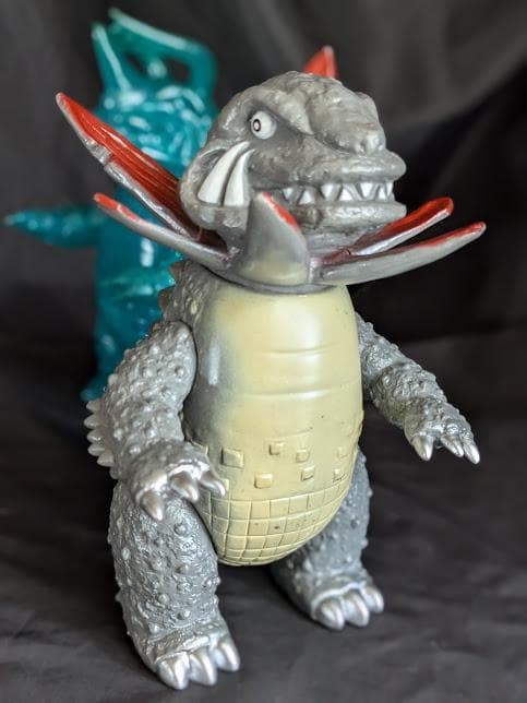 ガボラ＆クリア成型ネロンガ（マーミット）ソフビフィギュア２体セット