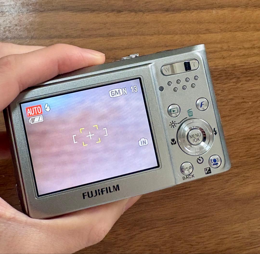 FUJIFILM 富士フイルム FinePix F31fd 動作確認済 美品