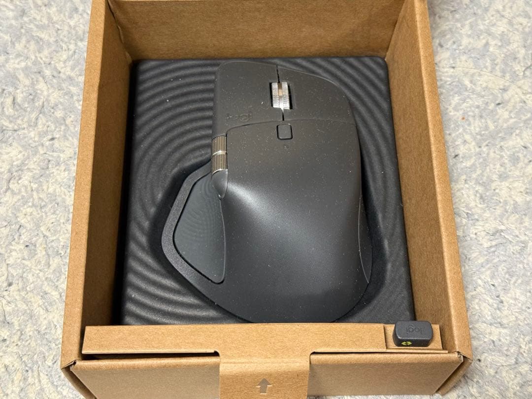 logicool MX MASTER 4 マウス