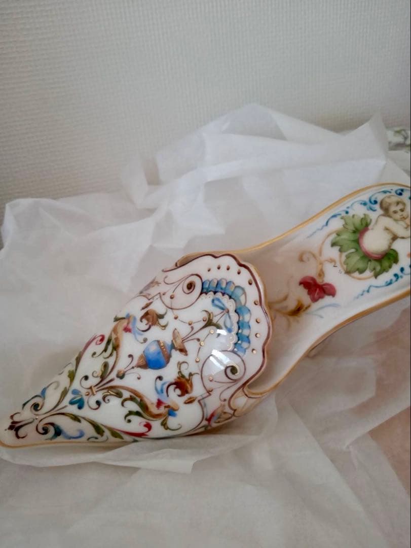 KPM ベルリン　王立磁器製　ドイツ　アンティーク　ハイヒール　天使