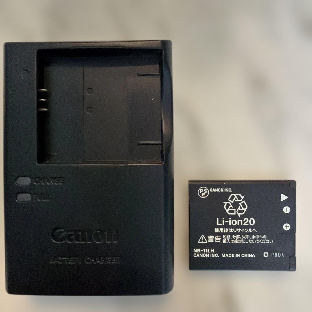 Canon IXY 140 シルバー　デジタルカメラ