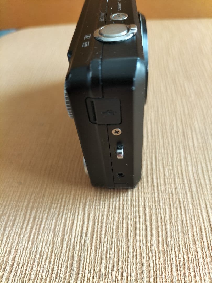 FinePix J250 動作確認済 バッテリー付き.3型液晶