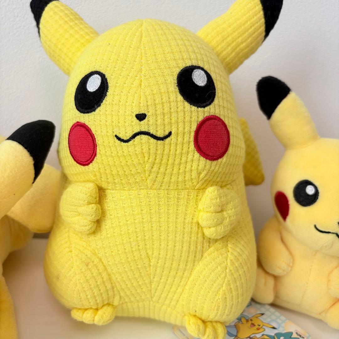 ポケモン ピカチュウ ぬいぐるみ 3点