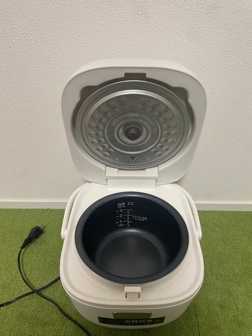 炊飯器 3合 2023年製 タイガー マイコン 炊飯ジャー 炊きたて