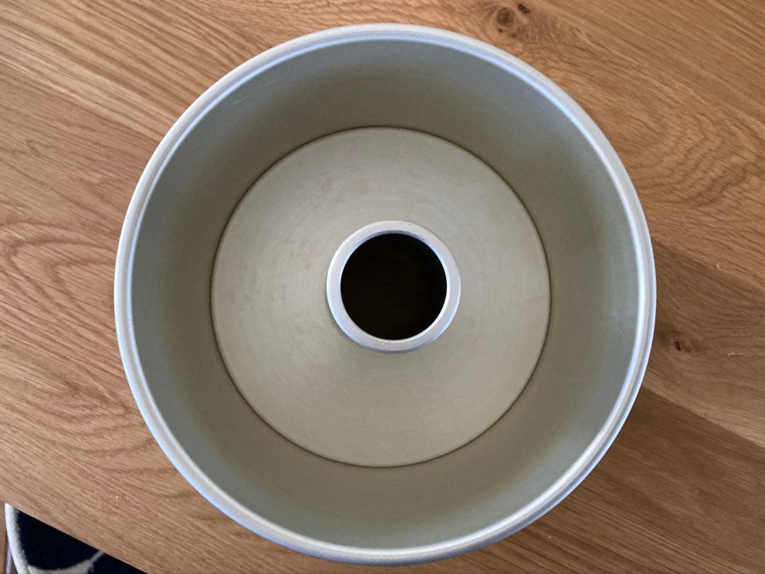 アルトタイト食パン型、アルミシフォンケーキ型、カップケーキ型