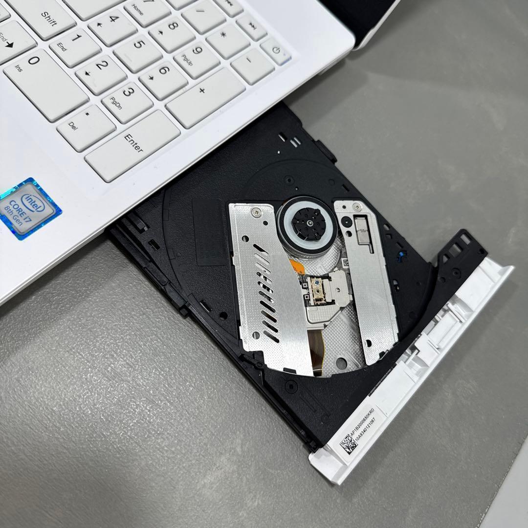 【高性能】NECプレミアムホワイト☘8世代i7☘NVMe256GB+1TB