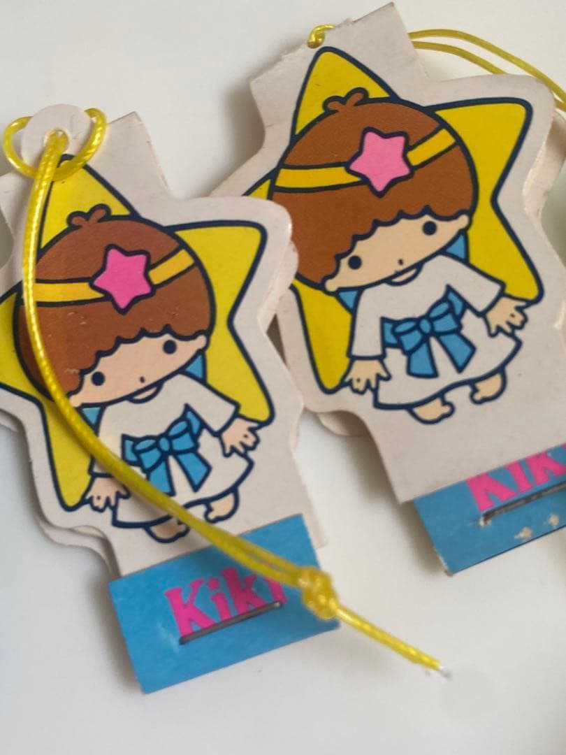 サンリオ　昭和レトロ リトルツインスターズ キキララ プレミアム＆お菓子おまけ