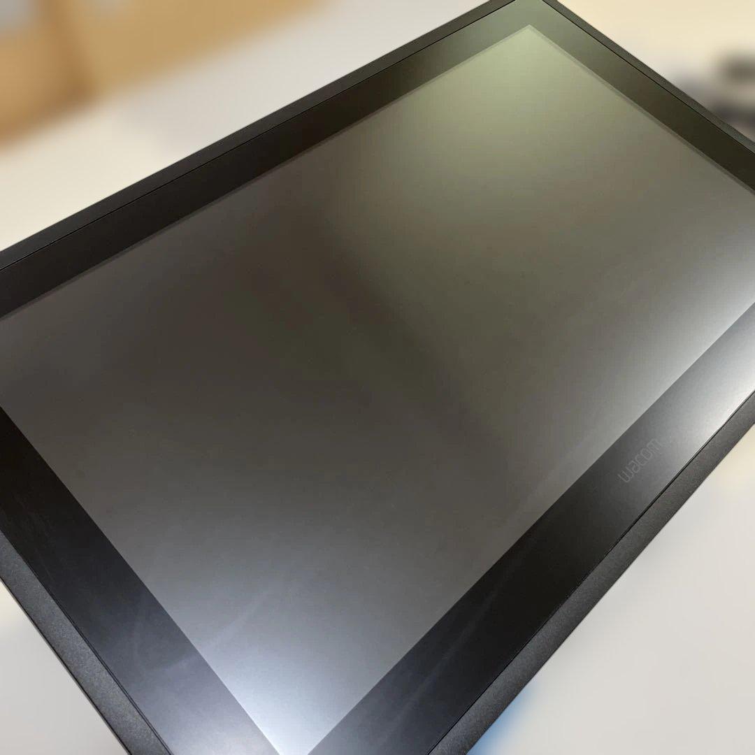 液晶ペンタブレット本体 大画面