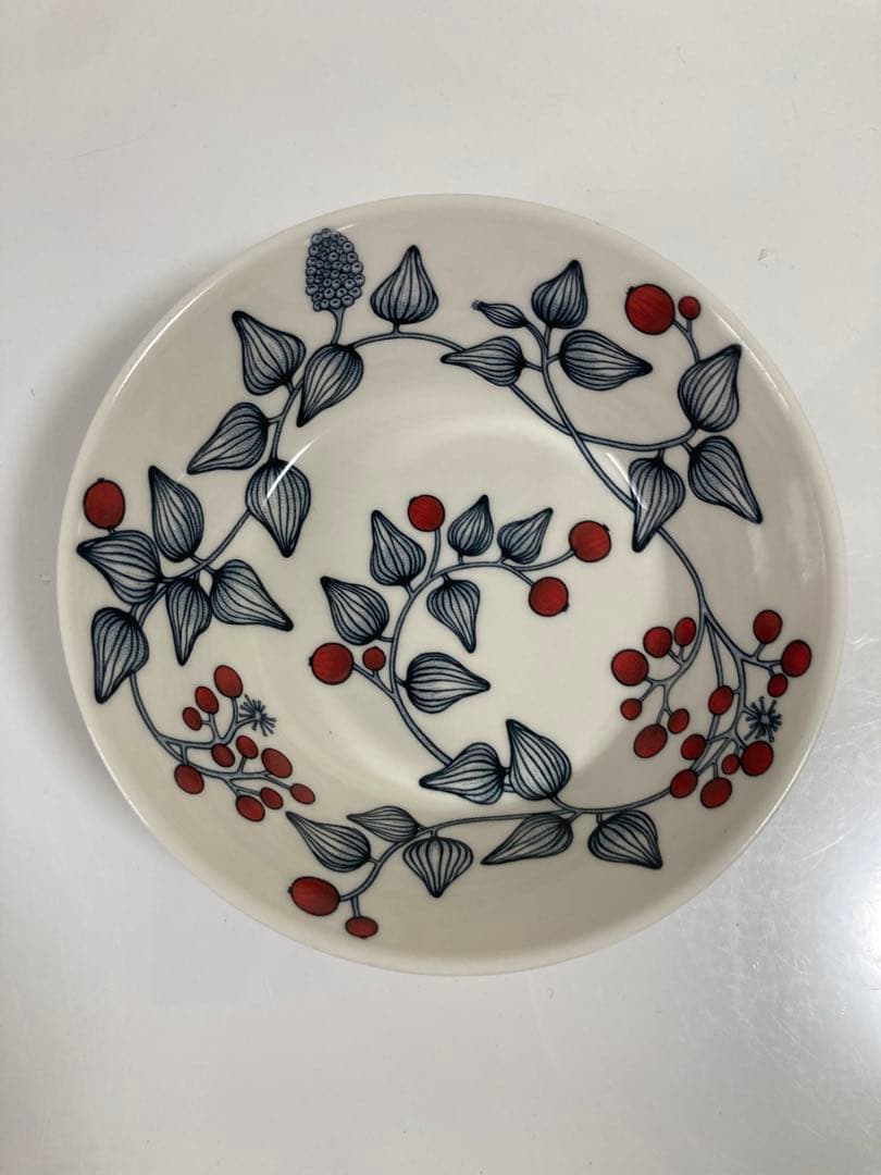 旧ロゴ　王冠　ARABIA Runo アラビア　ルノフロストベリー ボウル