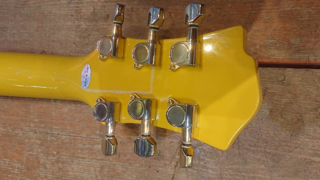 ギター BURNY YH-JR hide Yellow Heart Jr