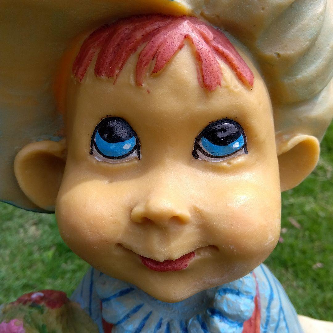 イタリアンオブジェ　アンティーク　傘と花を持つ少年