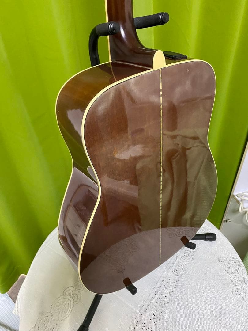 メンテ済み　気分は中島みゆき！ヤマハFG エレアコ　音出し良好　直ぐ弾けます！