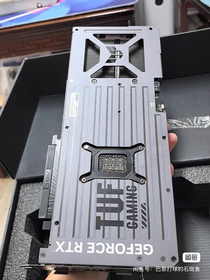 グラフィックボード・グラボ・ビデオカード ASUS TUF GAMING RTX 5070 Ti 16GB