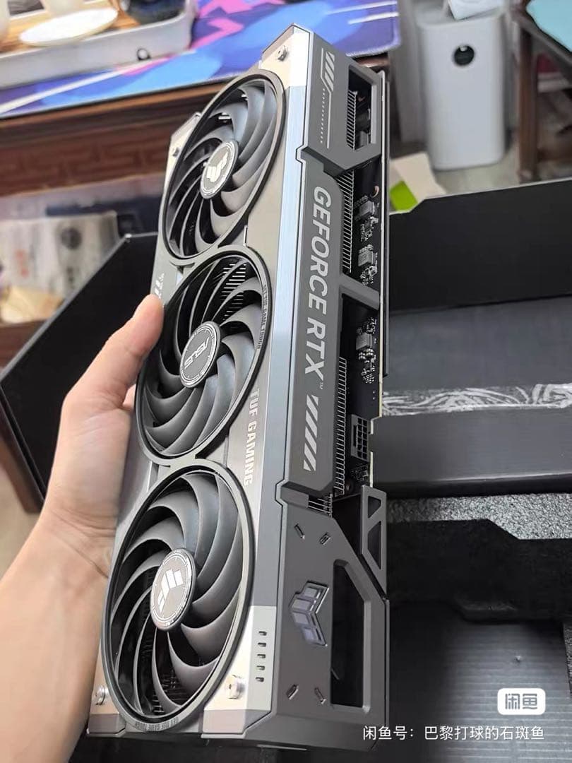 グラフィックボード・グラボ・ビデオカード ASUS TUF GAMING RTX 5070 Ti 16GB