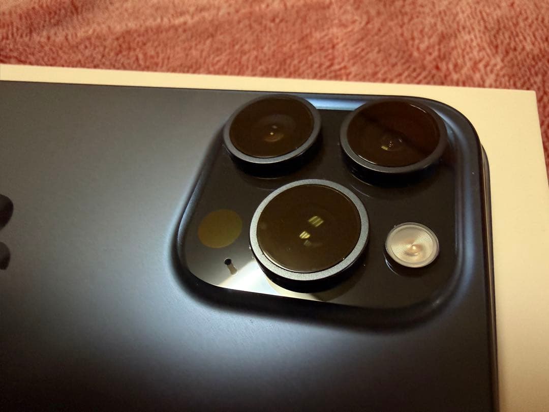 Apple iPhone 15 Pro Max 256GB SIMフリー 美品