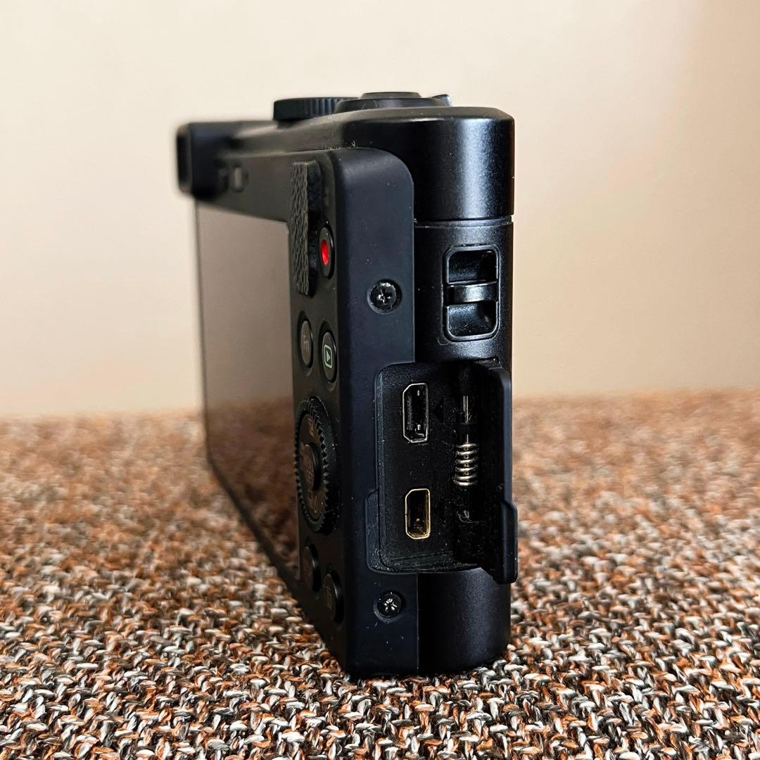 ★【美品】 Panasonic Lumix LUMIX DMC-LF1動作確認済