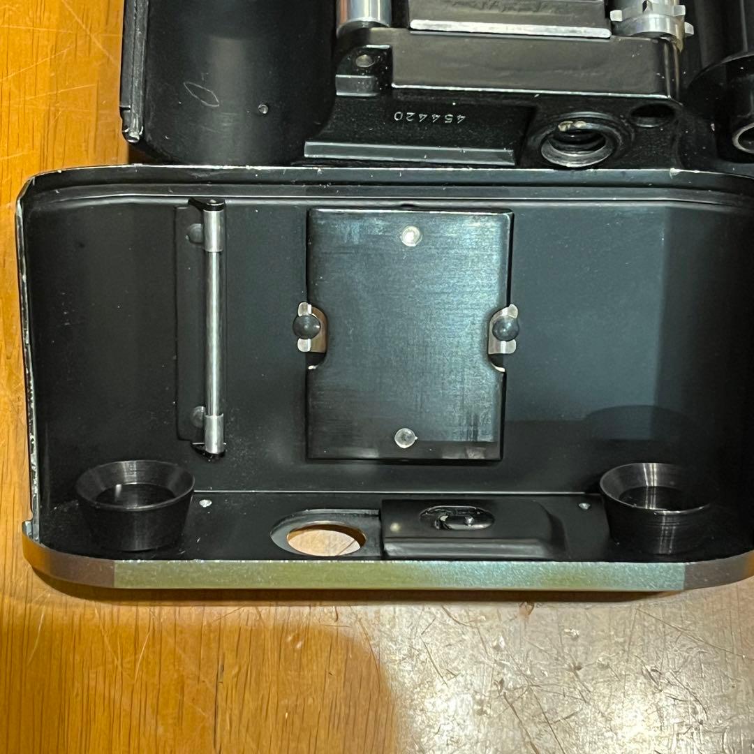 フィルムカメラ ZEISS IKON TAXONA NOVONAR 35mm f3.5 V