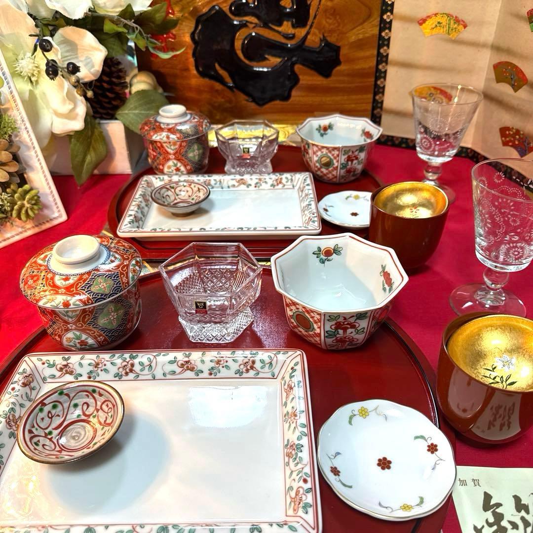 たち吉赤絵　角皿　金彩八角小鉢　古伊万里醍醐窯蓋付き　No.4-1