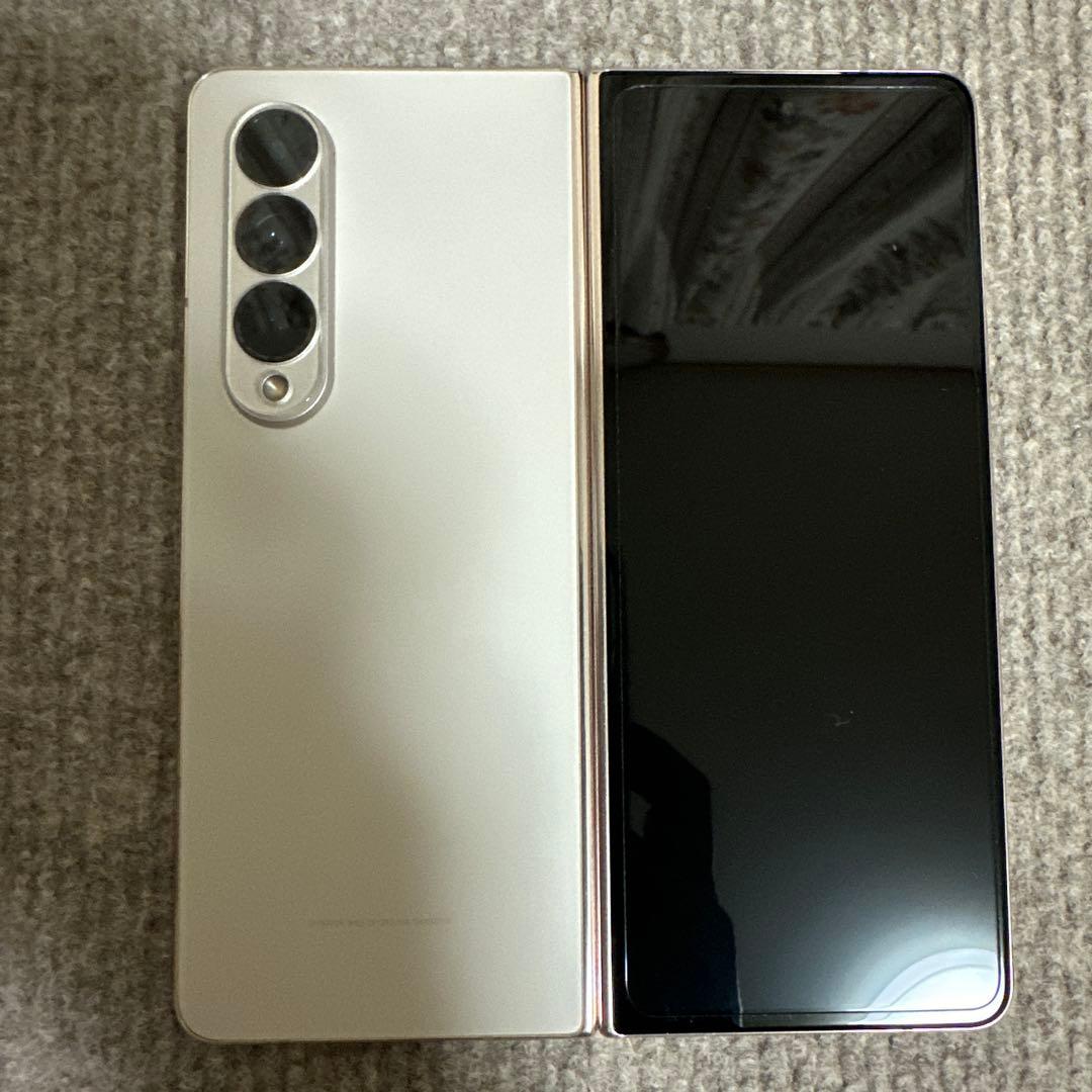 美品Samsung Galaxy Z Fold 4 ホワイト　韓国版256GB