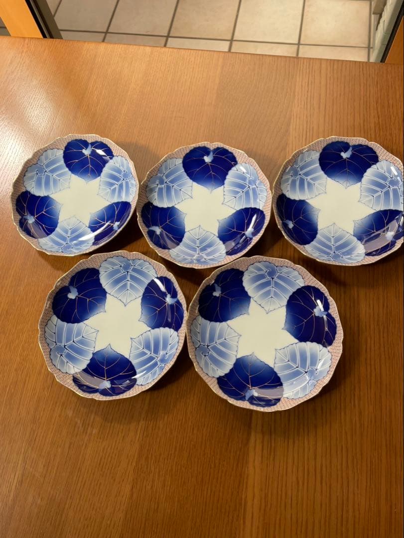 【香蘭社】愁海棠の中皿5枚セット　木箱入り