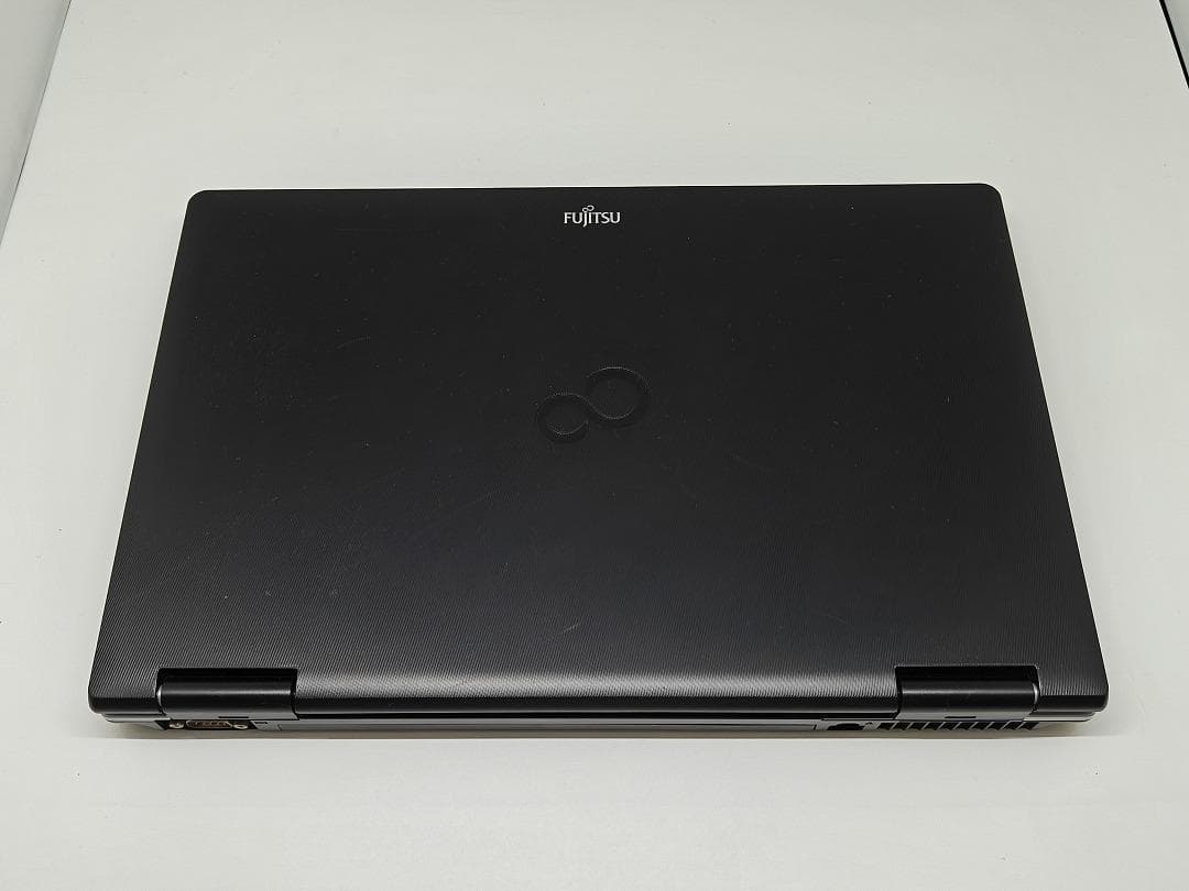 【FUJITSU】爆速 Core i7/新品SSD128GBノートパソコン　E7