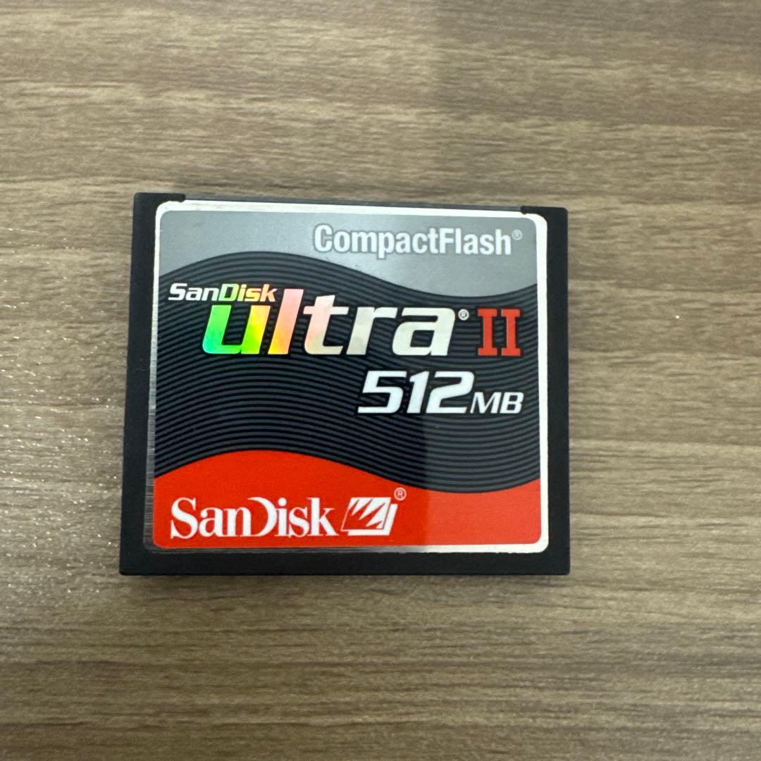 Nikon D70 ＋AF-S NIKKOR 18-70mm セット