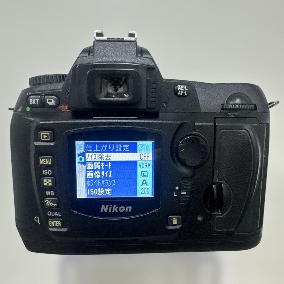 Nikon D70 ＋AF-S NIKKOR 18-70mm セット