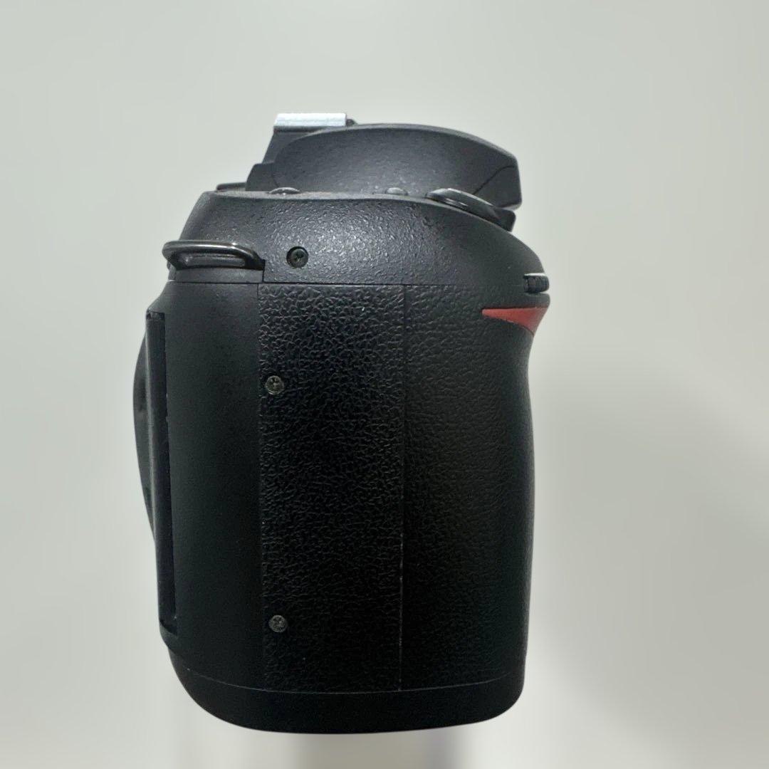 Nikon D70 ＋AF-S NIKKOR 18-70mm セット