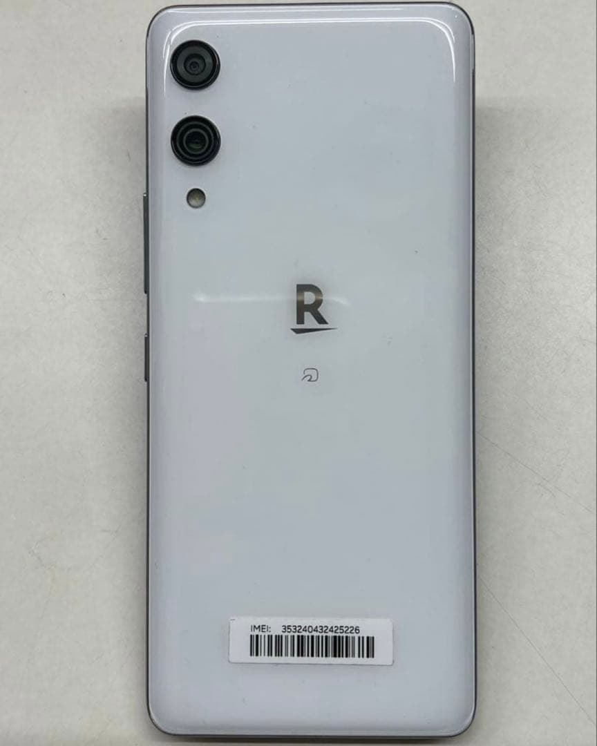 Rakuten Hand P710 SIMフリー 64GB