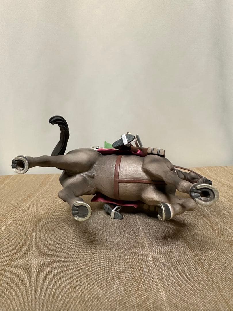 進撃の巨人 リヴァイ 一番くじ フィギュア 壁外調査　おまけ付き