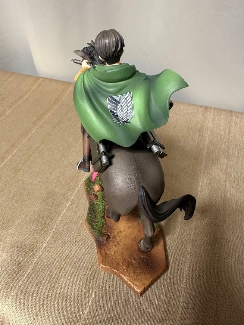 進撃の巨人 リヴァイ 一番くじ フィギュア 壁外調査　おまけ付き